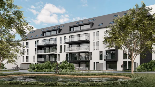 Tuingevel van Residentie De Swaene schuin over de vijver